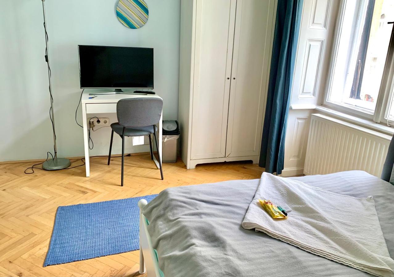 Jazzy Vibes Parliament Rooms And Ensuites Budapest Exterior photo